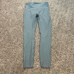 Lululemon Zoned In Tight 27” *Envelope Pocket
Blue Cast Size 10